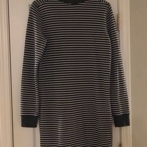 A&F | gray striped sweatshirt dress - Picture 6 of 6